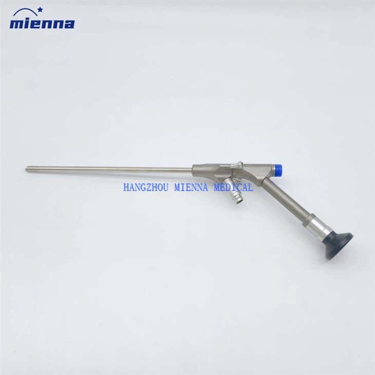 تقويم العظام بين المنظار الداخلي للعمود الفقري الانتقالي